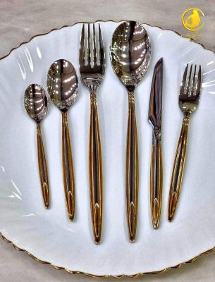 سرویس قاشق و چنگال ۲۴ نفره یونیک نیمه‌ طلایی